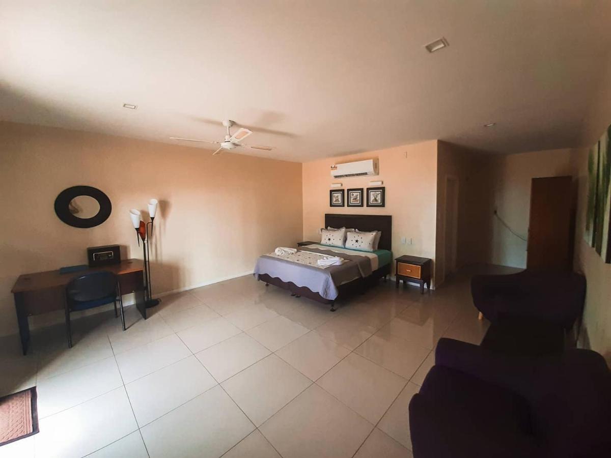 Le Uaina Beach Resort Faleapuna Екстериор снимка