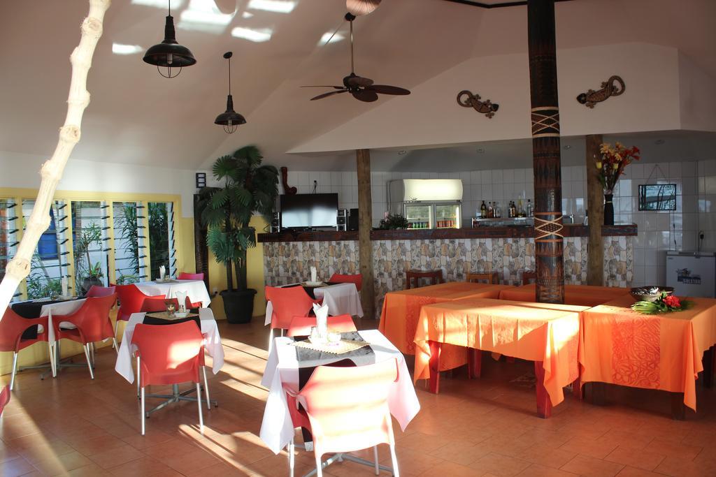 Le Uaina Beach Resort Faleapuna Екстериор снимка
