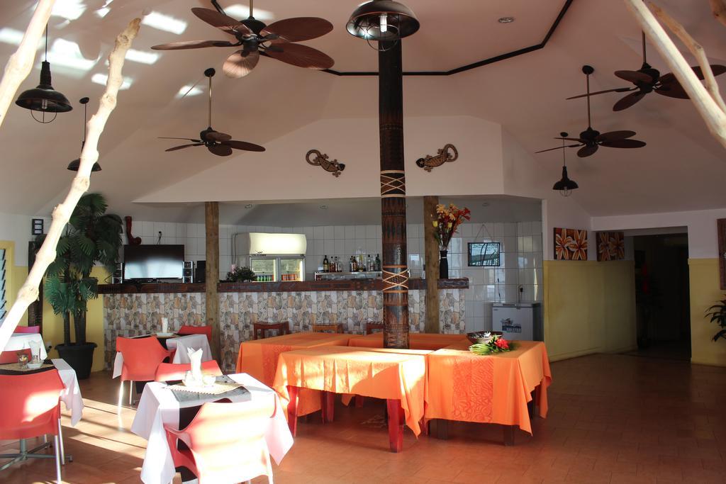 Le Uaina Beach Resort Faleapuna Екстериор снимка
