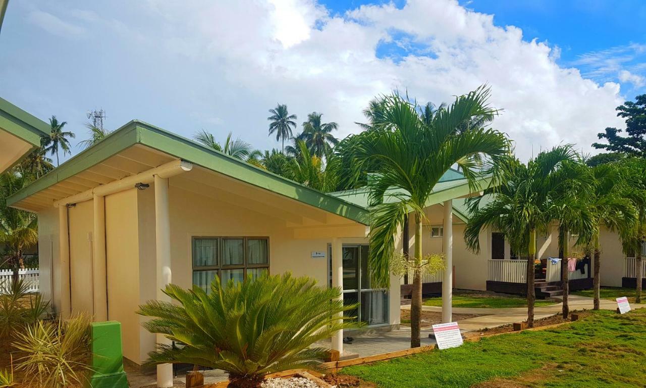 Le Uaina Beach Resort Faleapuna Екстериор снимка